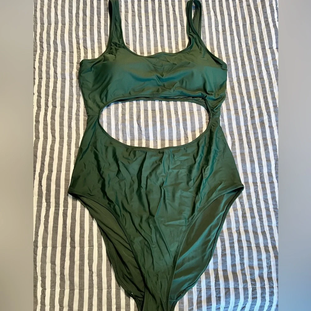 Aerie Cutout One Piece. - Picture 2 of 5